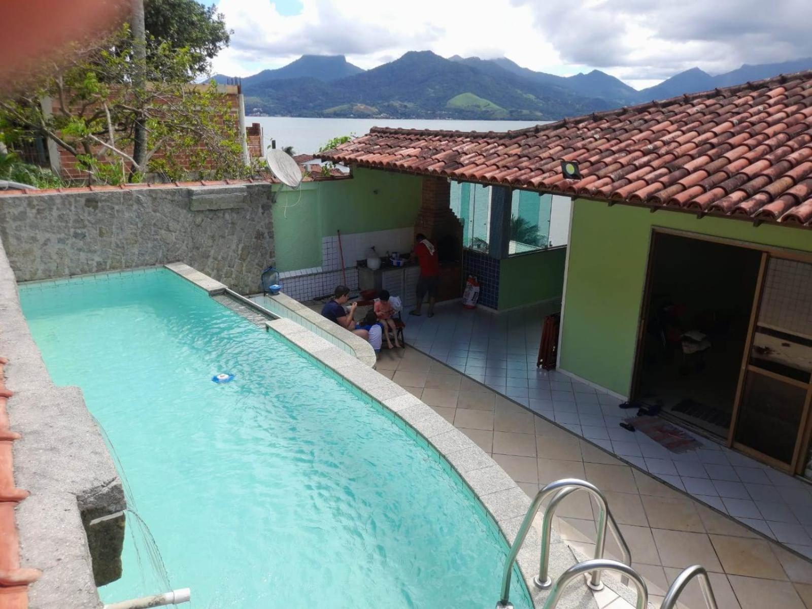 Casa Em Com Linda Vista O Mar Holiday home Mangaratiba